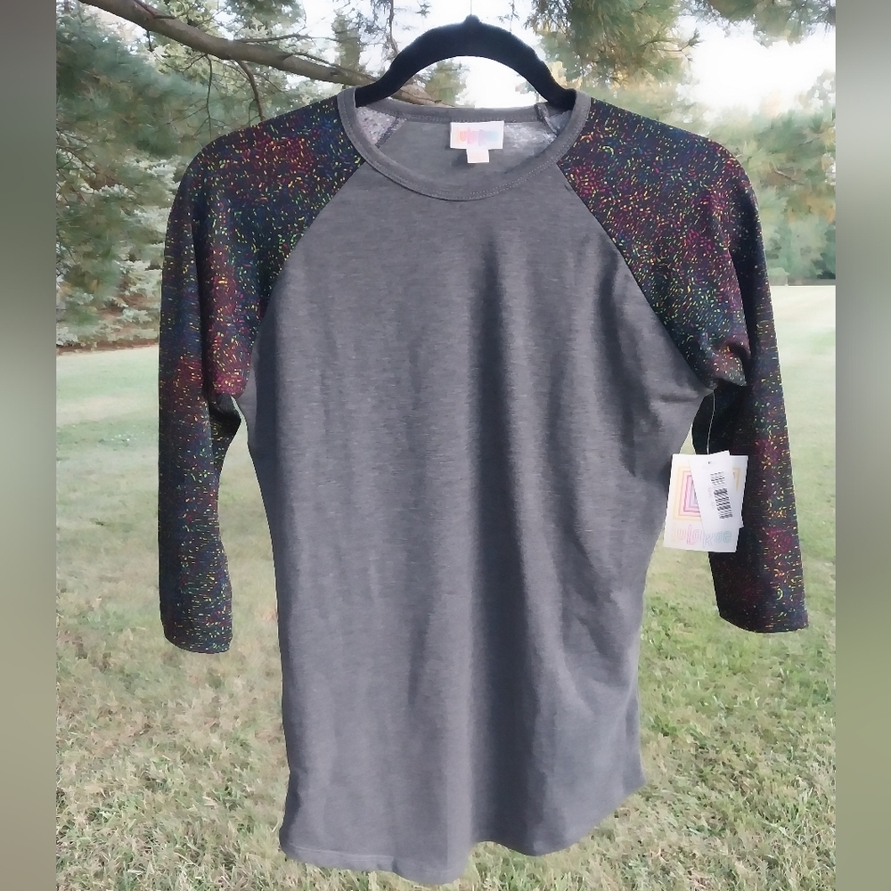 LulaRoe Randy 3/4 sleeved shirt. Size XXS. Gray with multi-colored pixel sleeves